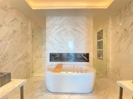 2 Bedroom Condo for rent at The Residences Mandarin Oriental Bangkok, Khlong Ton Sai