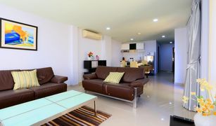 9 Bedrooms Townhouse for sale in Nong Prue, Pattaya 