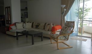 3 Bedrooms Condo for sale in Khlong Tan Nuea, Bangkok Moon Tower