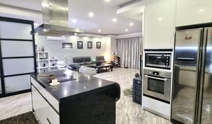 3 Schlafzimmern Wohnung zu verkaufen in Nong Prue, Pattaya Executive Residence I