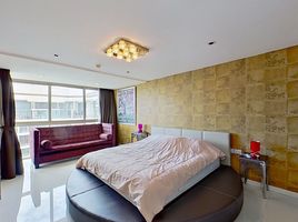 3 Schlafzimmer Wohnung zu verkaufen im The Sanctuary Wong Amat, Na Kluea