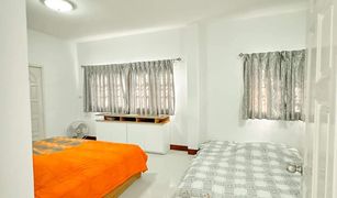 Dong Mafai, Sakon Nakhon တွင် 4 အိပ်ခန်းများ အိမ် ရောင်းရန်အတွက်