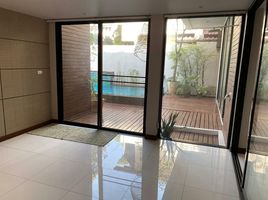 4 Bedroom House for rent in Thong Lo BTS, Phra Khanong, Khlong Tan