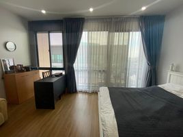 3 Schlafzimmer Reihenhaus zu verkaufen im Baan Klang Muang Rama 9 - Krungthep Kreetha, Saphan Sung, Saphan Sung, Bangkok