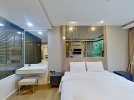 1 Schlafzimmer Appartement zu vermieten im The Star Hill Condo, Suthep