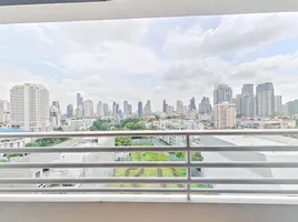 2 Bedroom Condo for sale at Acadamia Grand Tower, Khlong Tan Nuea