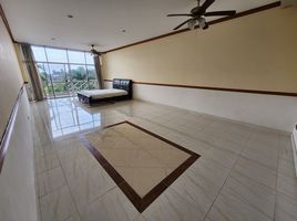 Studio Condo for sale at Jomtien Yacht Club 1, Na Chom Thian