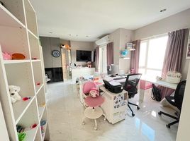 2 Bedroom Apartment for sale at The Key Sathorn-Charoenraj, Bang Khlo, Bang Kho Laem