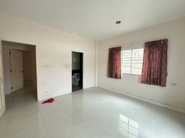 3 Bedroom House for sale at Raviporn Baanromsai, Nong Pla Lai, Pattaya