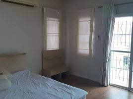 3 Bedroom House for sale at Teerin Phetkasem 48, Bang Khae Nuea