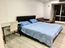 Studio Apartment for rent at The Trendy Condominium, Khlong Toei Nuea