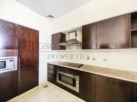 1 Bedroom Condo for sale at Emerald, Jumeirah