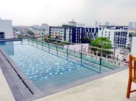 2 Schlafzimmer Wohnung zu vermieten im Click Condo Sukhumvit 65, Phra Khanong Nuea