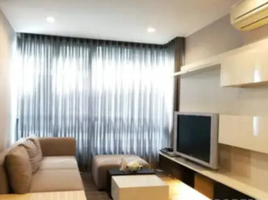 1 Bedroom Condo for rent at The Room Sukhumvit 40, Phra Khanong, Khlong Toei