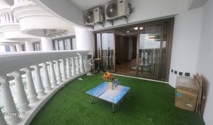 1 Bedroom Condo for sale in Si Lom, Bangkok Nusa State Tower Condominium