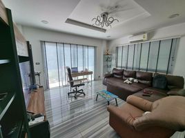 4 Bedroom Villa for sale at Baan Ruam Kao, Bang Phai, Bang Khae