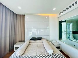 2 Bedroom Condo for sale at The Address Sathorn, Si Lom, Bang Rak