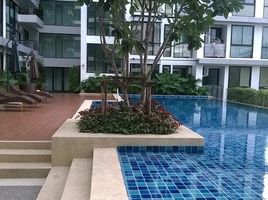 1 спален Кондо в аренду в Chateau In Town Sukhumvit 62/1, Bang Chak