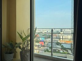 2 Bedroom Condo for sale at My Resort Bangkok, Bang Kapi, Huai Khwang, Bangkok, Thailand