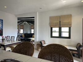 6 Schlafzimmer Villa zu verkaufen im Khao Noi Village, Hua Hin City