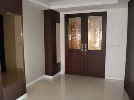 5 Bedroom Apartment for sale at President Park Sukhumvit 24, Khlong Tan