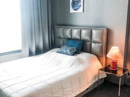 1 Schlafzimmer Appartement zu vermieten im Edge Sukhumvit 23, Khlong Toei Nuea