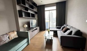 2 Bedrooms Condo for sale in Si Lom, Bangkok The Diplomat Sathorn