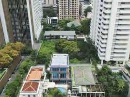 2 Bedroom Apartment for rent at 15 Sukhumvit Residences, Khlong Toei Nuea