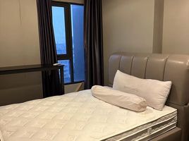 1 Bedroom Condo for sale at C Ekkamai, Khlong Tan Nuea, Watthana