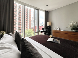 2 Schlafzimmer Wohnung zu vermieten im Saladaeng Residences, Si Lom