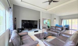 4 chambres Villa a vendre à Nong Prue, Pattaya Central Park Hillside Village