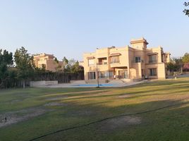 6 Bedroom Villa for sale at Wadi Al Nakhil, Cairo Alexandria Desert Road, 6 October City, Giza