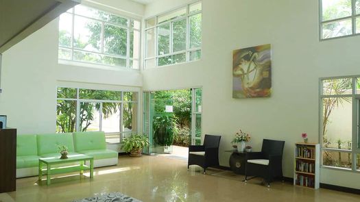 Фото 1 of the Reception / Lobby Area at Flame Tree Residence
