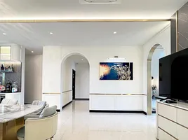 5 Bedroom House for sale at Perfect Masterpiece Rama 9 - Krungthep Kreetha, Khlong Song Ton Nun