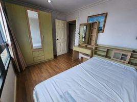 2 Schlafzimmer Appartement zu vermieten im Lumpini Place Narathiwas-Chaopraya, Chong Nonsi