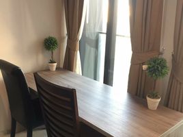 2 Schlafzimmer Wohnung zu vermieten im Noble Ploenchit, Lumphini, Pathum Wan