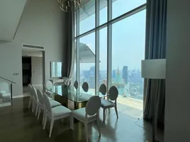 3 Bedroom Penthouse for rent at Magnolias Ratchadamri Boulevard, Lumphini