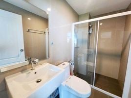 2 спален Кондо в аренду в The Indeed Condo Grand Canal, Ban Kao, Phan Thong