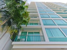 1 Bedroom Condo for rent at Wind Sukhumvit 23, Khlong Toei Nuea