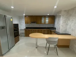 3 Bedroom Condo for rent at Royal Castle, Khlong Tan Nuea