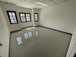 2 спален Дом на продажу в Au Thong Place 2, Khu Khot