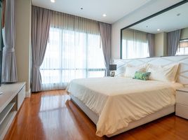 3 спален Кондо в аренду в Bright Sukhumvit 24, Khlong Tan