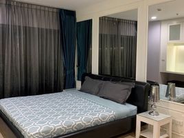 2 Bedroom Apartment for rent at Noble Remix, Khlong Tan