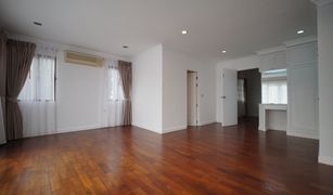 4 Bedrooms House for sale in Samrong Nuea, Samut Prakan Ladawan Srinakarin