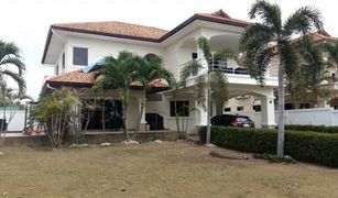 4 Schlafzimmern Villa zu verkaufen in Pong, Pattaya Lakeside Court