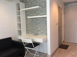 Studio Apartment for sale at Ideo Mobi Sathorn, Bang Lamphu Lang