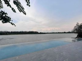 5 Bedroom Villa for sale at Lake Legend Bangna - Suvarnabhumi, Racha Thewa, Bang Phli