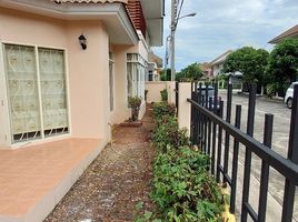 3 Schlafzimmer Villa zu verkaufen im Baan Ratcha 2 , Bang Mae Nang