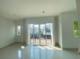 3 Bedroom House for sale at The Urbana 5, Chai Sathan