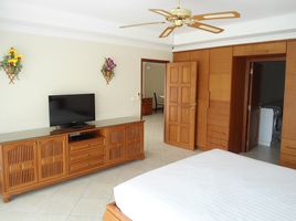 1 Schlafzimmer Wohnung zu vermieten im View Talay Residence 6, Na Kluea
